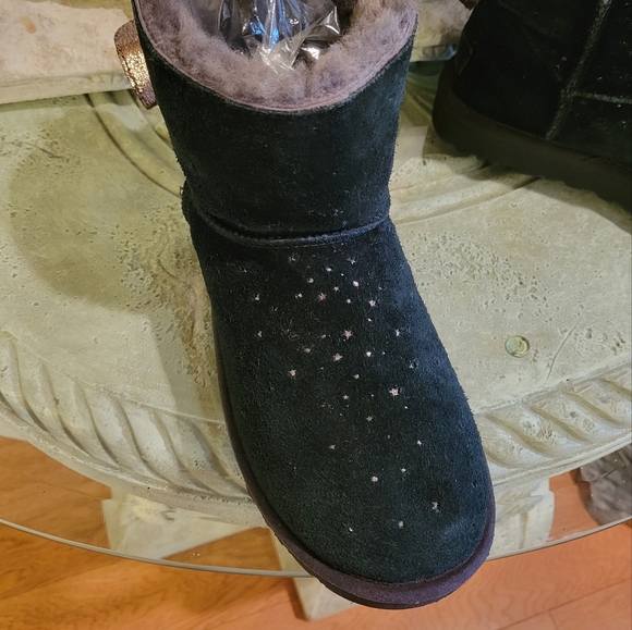 Ugg Classic Mini Stargirl Bow Women's Boots  S/N 1098475 #116 - Picture 7 of 13